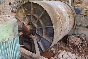 Production of the clay for bonsai pots - drum mill for grinding the raw material